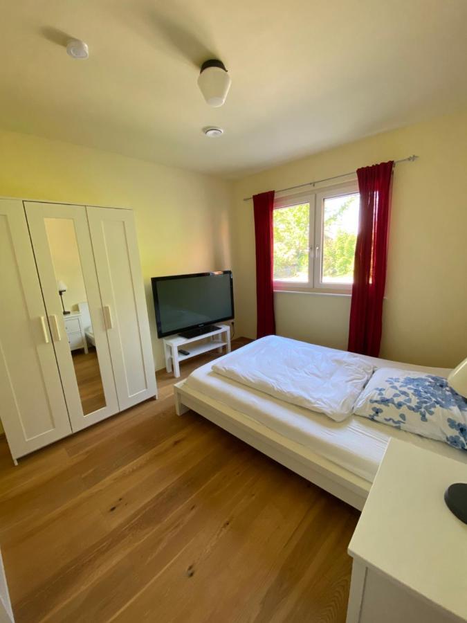Schoenes Privatzimmer Region Hannover 施普林格 外观 照片